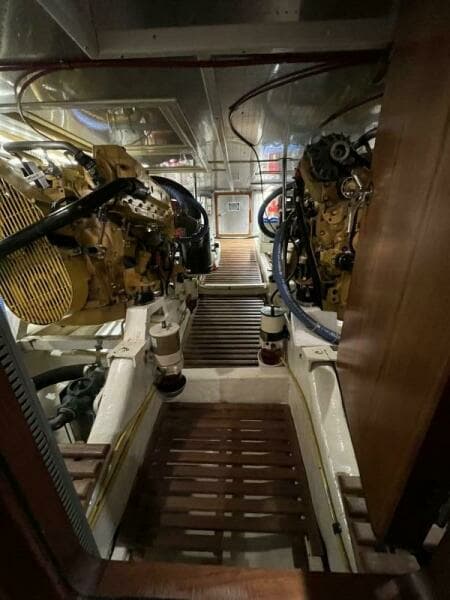 2002 DeFever Raised Pilothouse