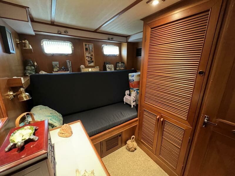 2002 DeFever Raised Pilothouse