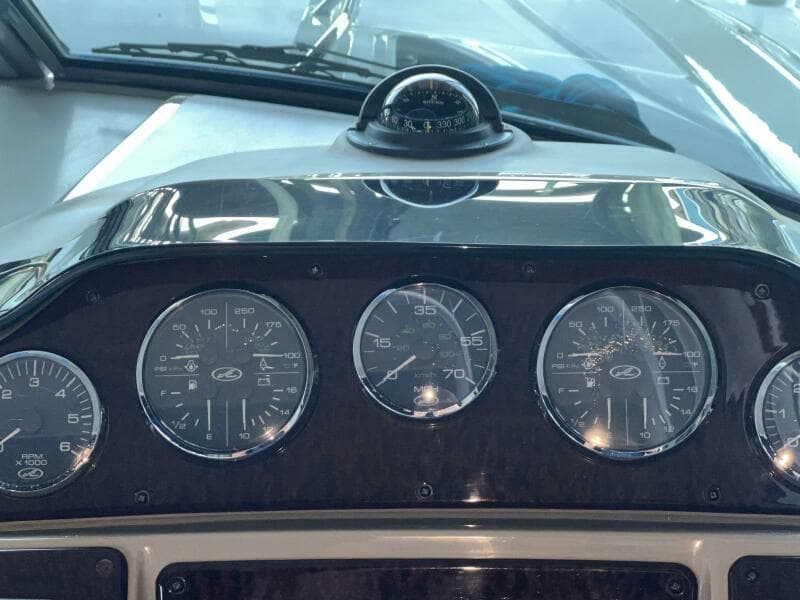 2008 Sea Ray 330 Sundancer