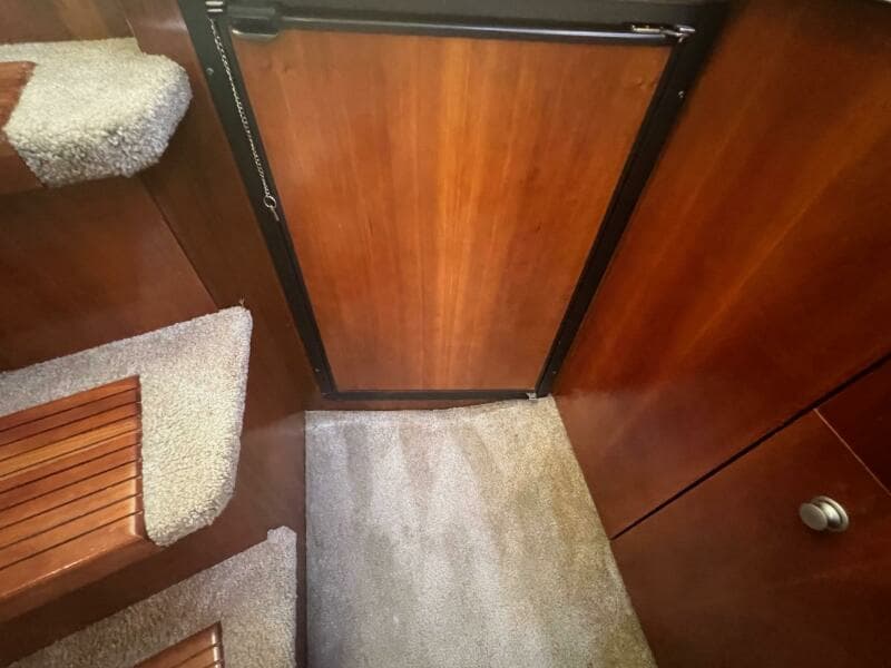 2007 Cruisers Yachts 340 Express