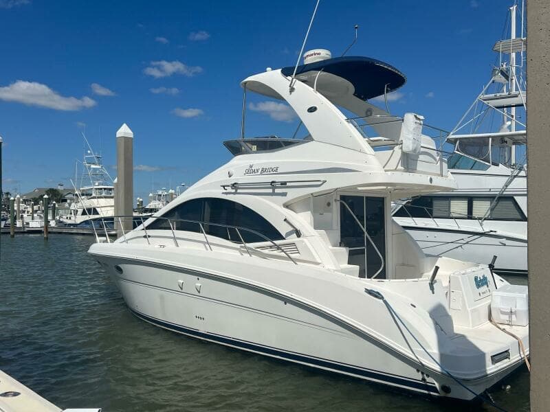 2007 Sea Ray Sedan Bridge