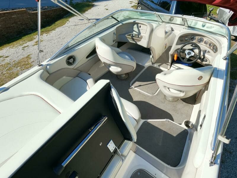 2008 Bryant 210 Bowrider