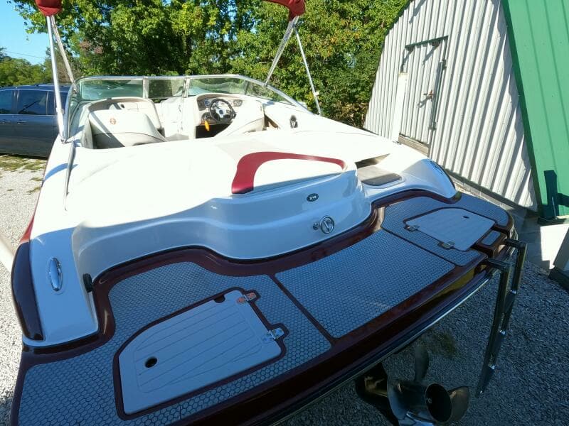 2008 Bryant 210 Bowrider