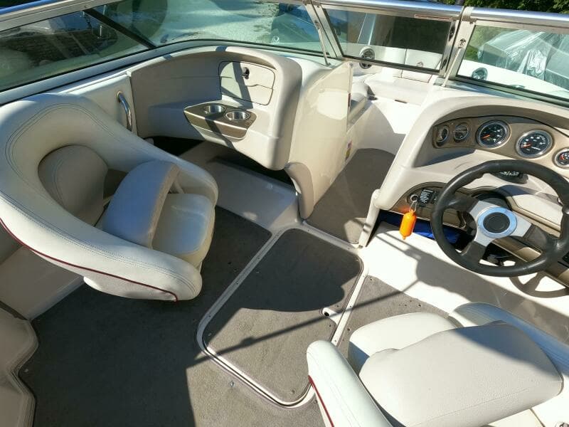 2008 Bryant 210 Bowrider