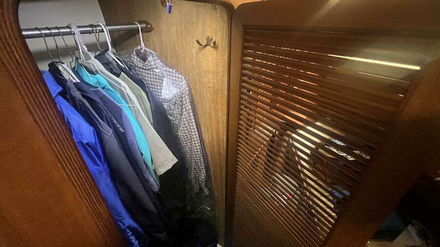 1986 Marine Trader Med Yacht 62 Yachtfish