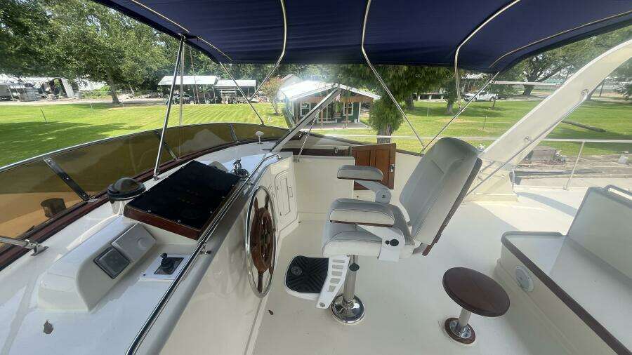 1986 Marine Trader Med Yacht 62 Yachtfish