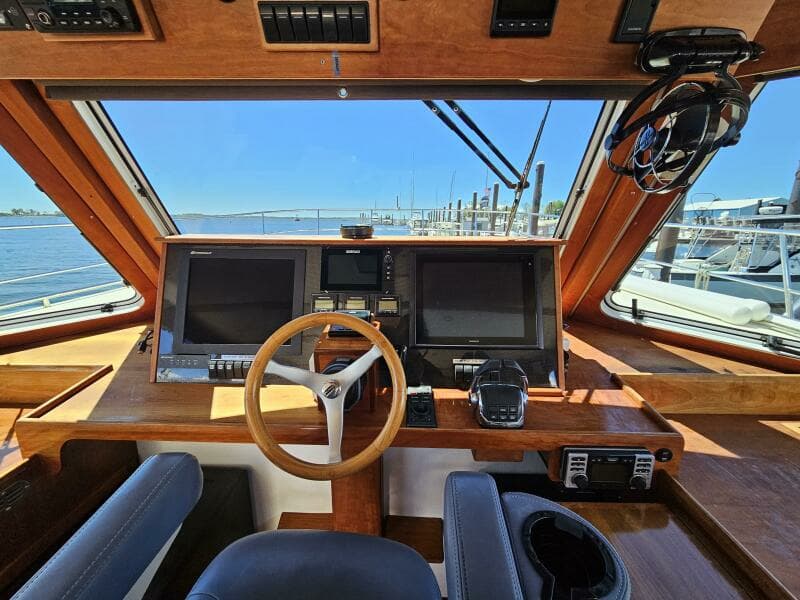 2012 Maine Cat Power Cat 47