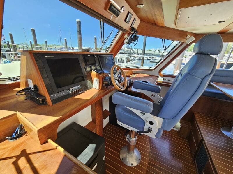 2012 Maine Cat Power Cat 47