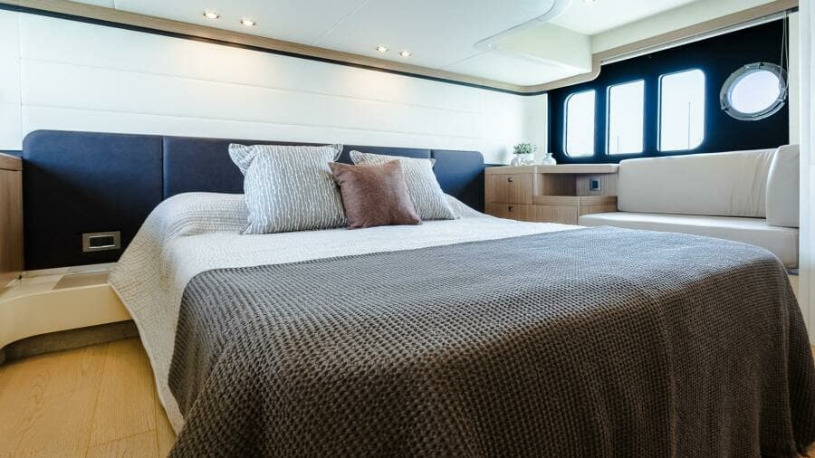 2017 Absolute 50 Fly