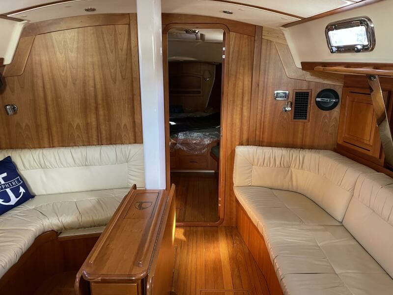 2009 Tartan 4300