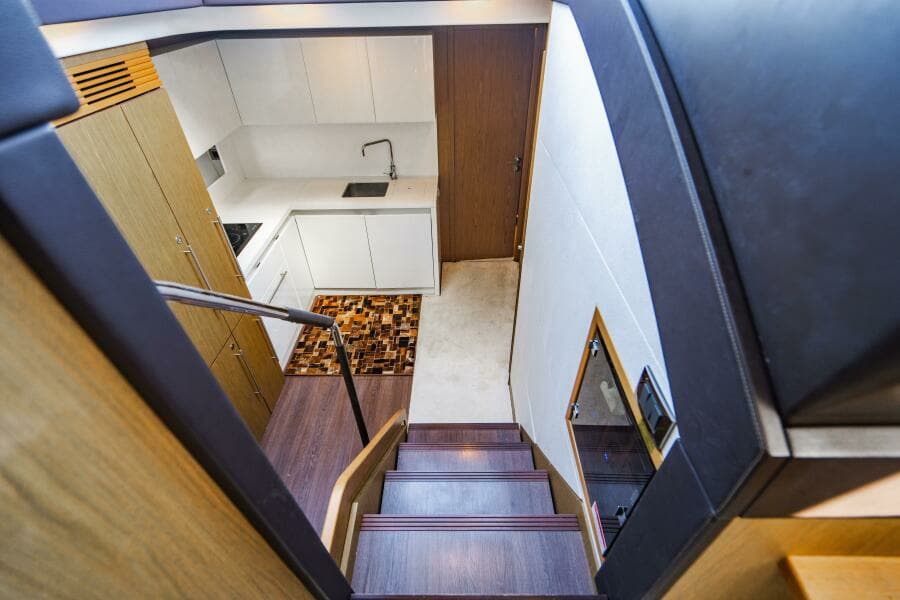 2016 Beneteau Gran Turismo 49