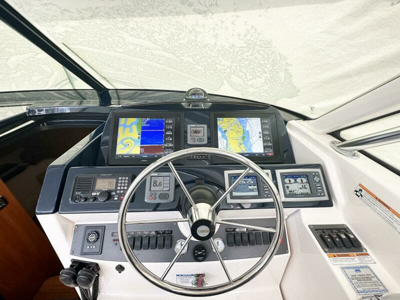 2011 Tiara Yachts 4300 Open