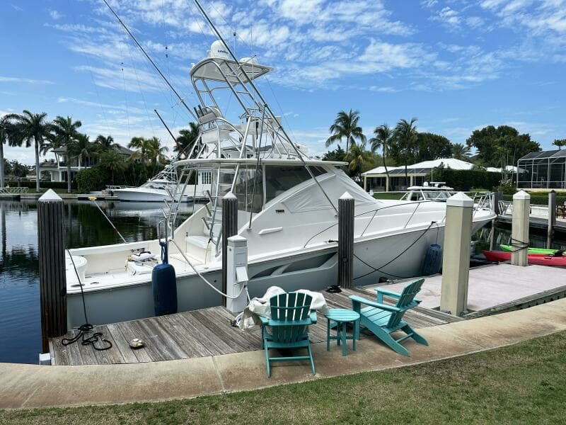 2011 Tiara Yachts 4300 Open