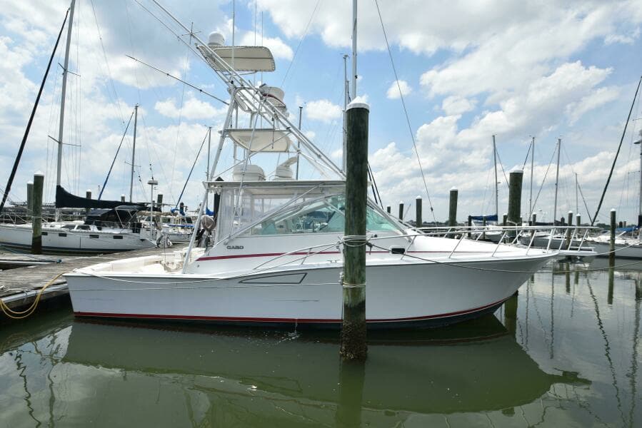 2001 Cabo 35 Express