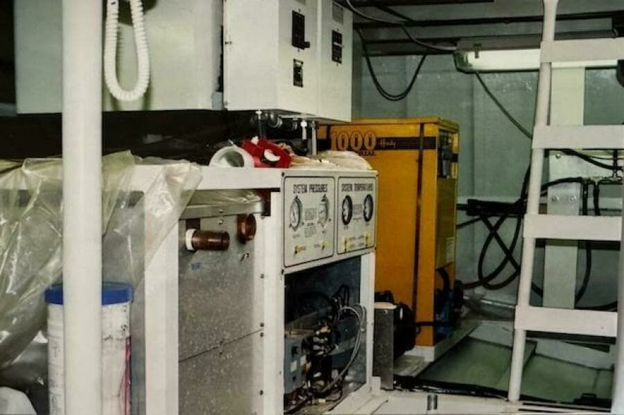 1990 Motor Yacht 70 Brata