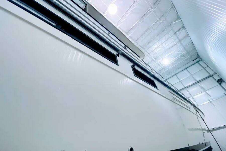 1986 Bertram 58 Flybridge Motor Yacht