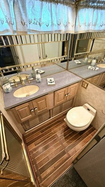 1971 Chris-Craft 47 Commander