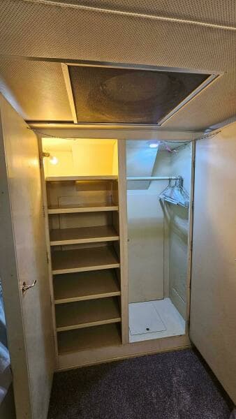 1971 Chris-Craft 47 Commander