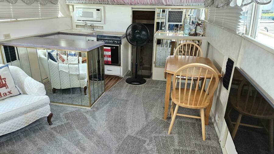 1971 Chris-Craft 47 Commander