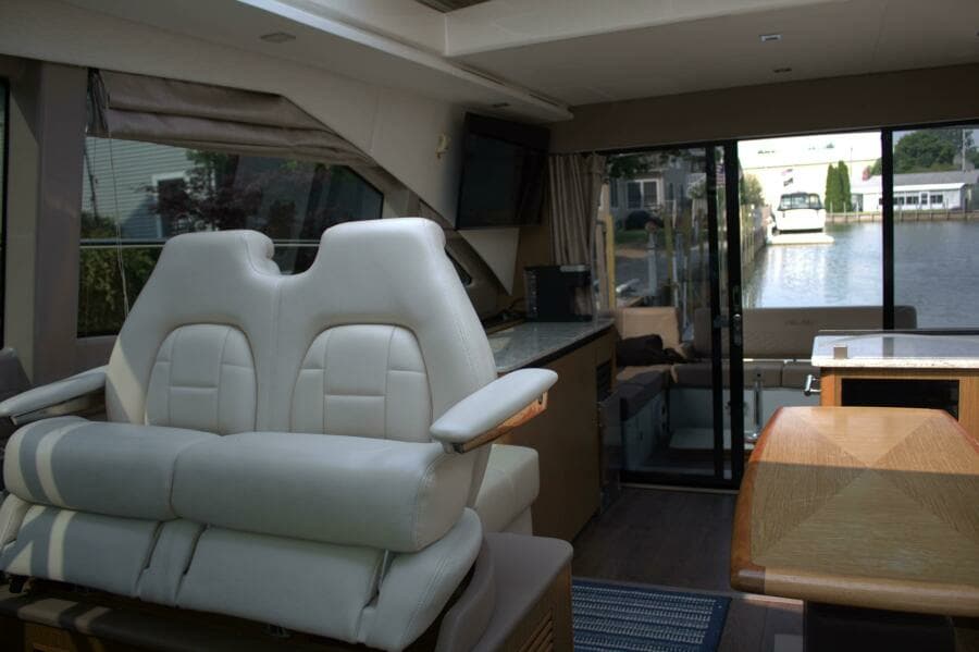 2017 Sea Ray 460 Sundancer