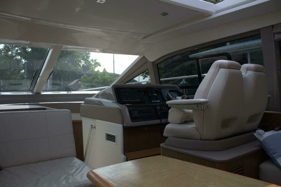 2017 Sea Ray 460 Sundancer