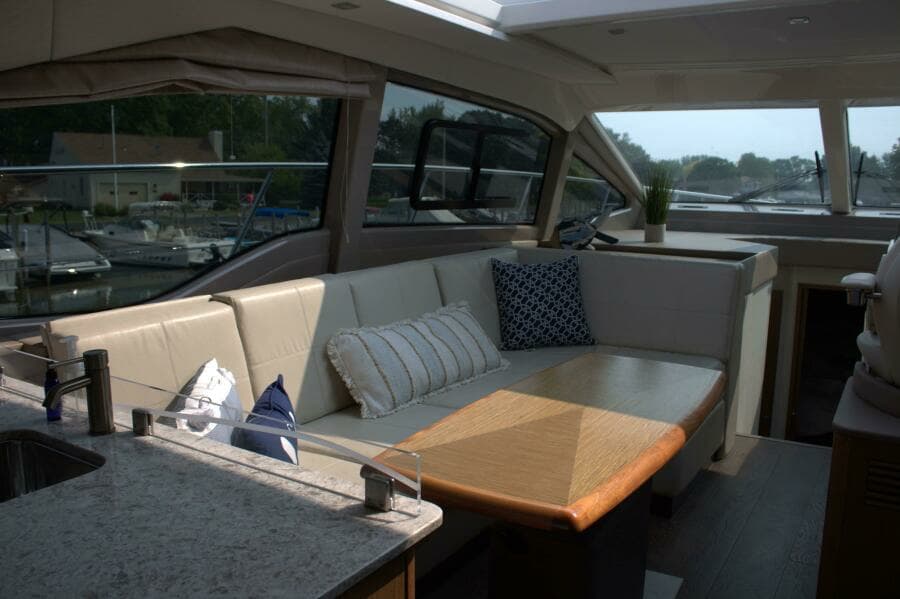 2017 Sea Ray 460 Sundancer