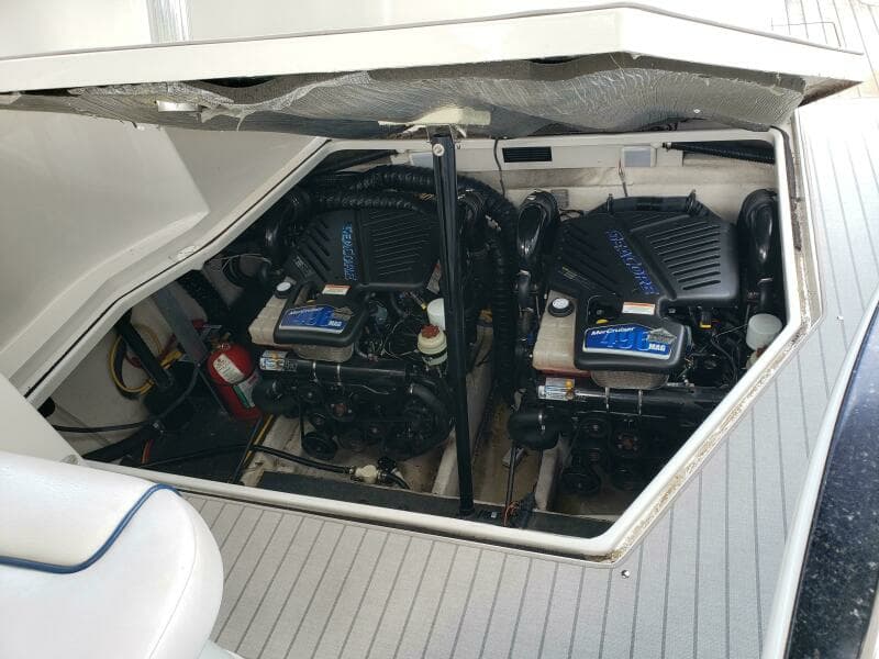 2008 Crownline 340 Cruiser