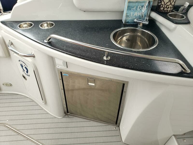 2008 Crownline 340 Cruiser