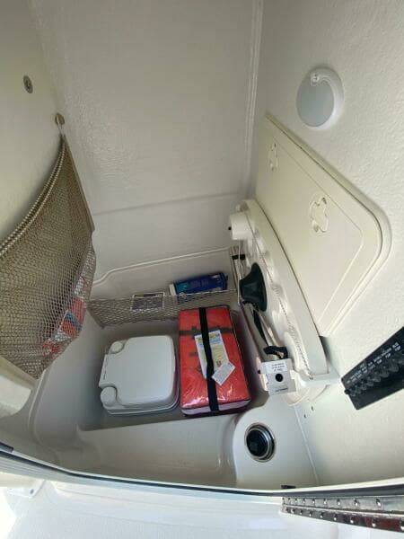 2022 Sailfish 220 Center Console