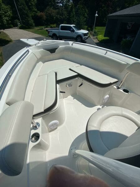 2022 Sailfish 220 Center Console