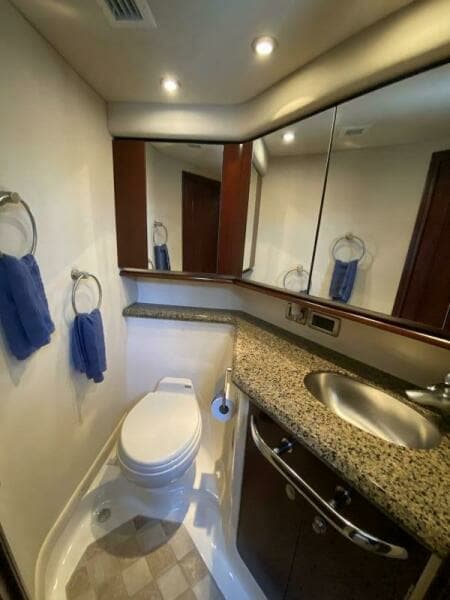 2006 Sea Ray 58 Sedan Bridge