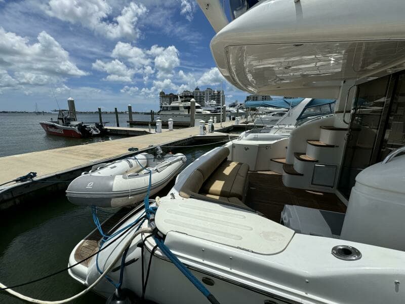 2001 Viking Princess 45 Flybridge