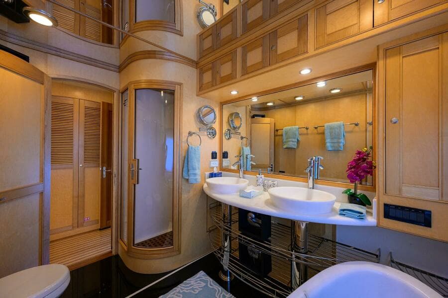 2011 Marlow Explorer