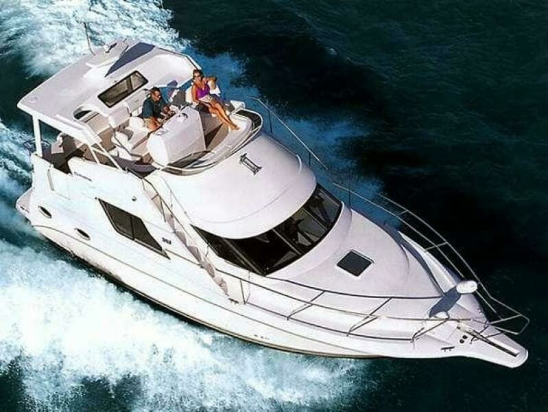 2001 Silverton 352 Motor Yacht