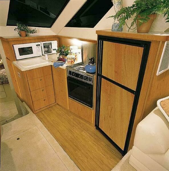 2001 Silverton 352 Motor Yacht