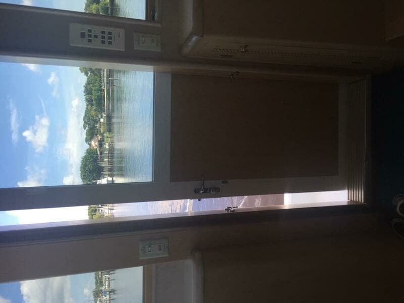 1994 Hatteras 70 Cockpit Motor Yacht