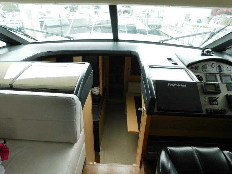 2011 Princess V52