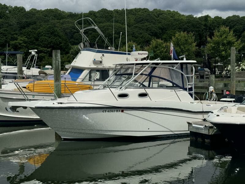 2007 Boston Whaler 305 Conquest