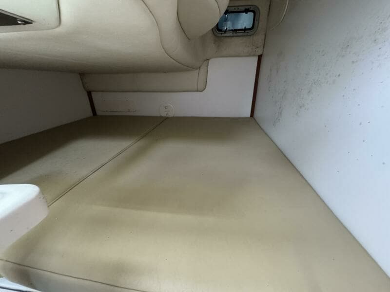 2007 Boston Whaler 305 Conquest