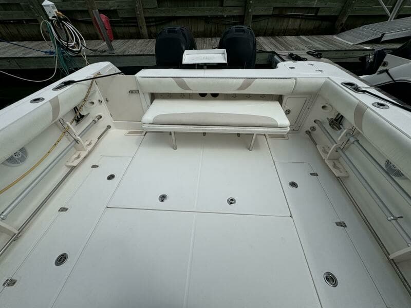 2007 Boston Whaler 305 Conquest