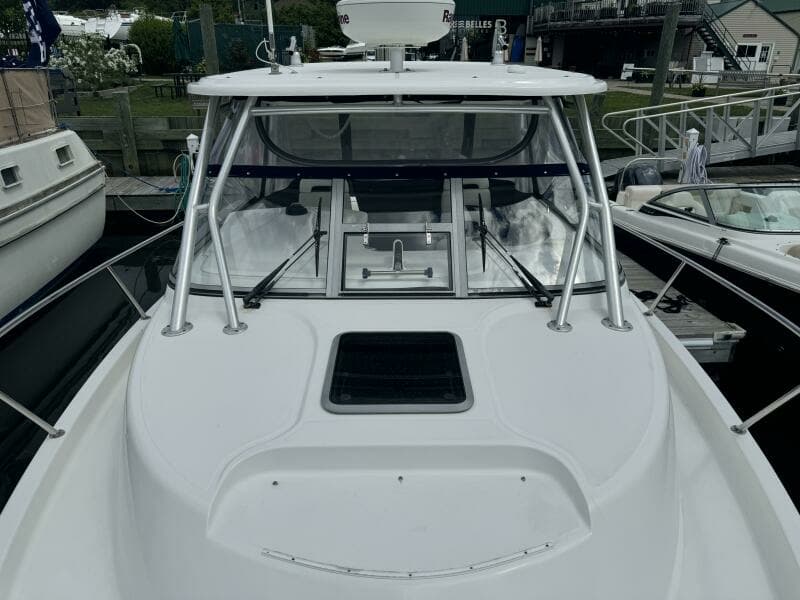 2007 Boston Whaler 305 Conquest