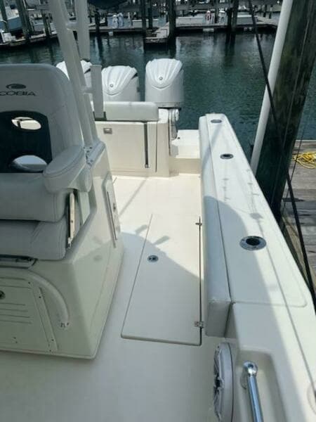 2023 Cobia 350 CC