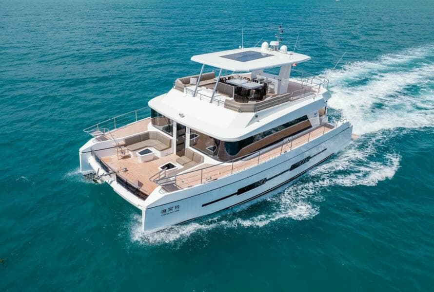 2026 Diamond Yachts EF56 Power Catamaran