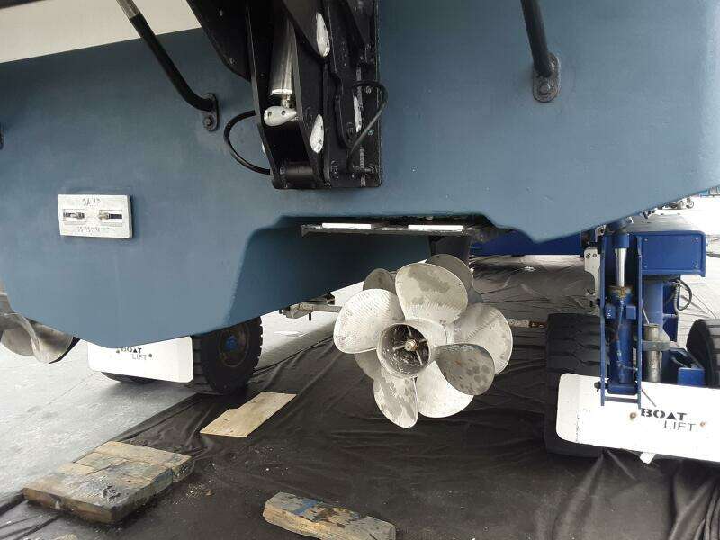 2016 Sabre 48 Salon Express