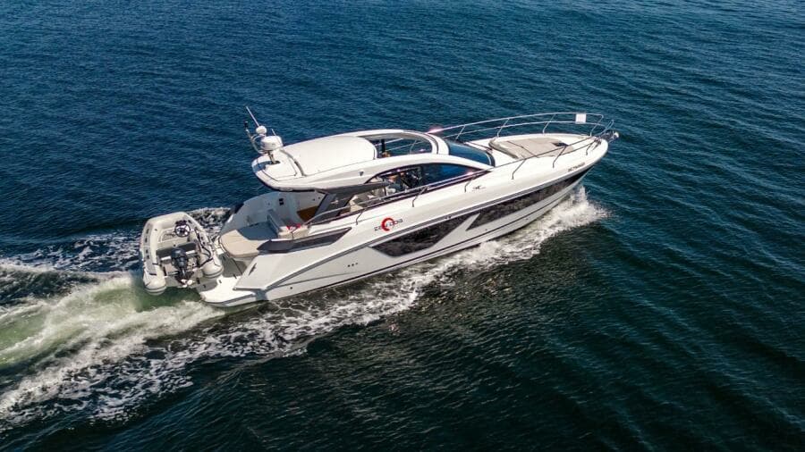 2022 Beneteau Gran Turismo
