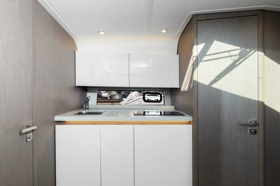 2022 Beneteau Gran Turismo