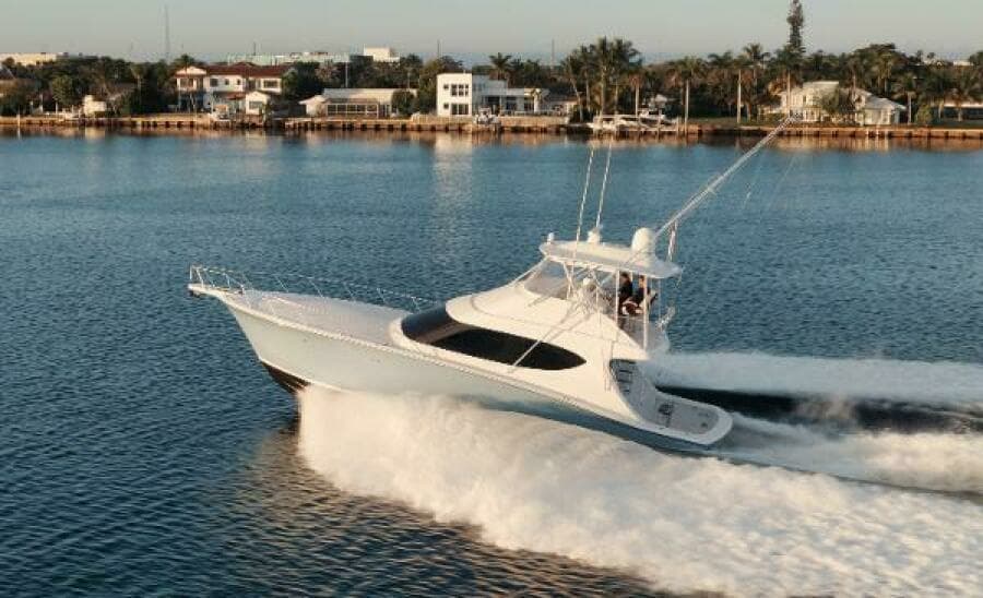 54' Hatteras GT54 - Profile