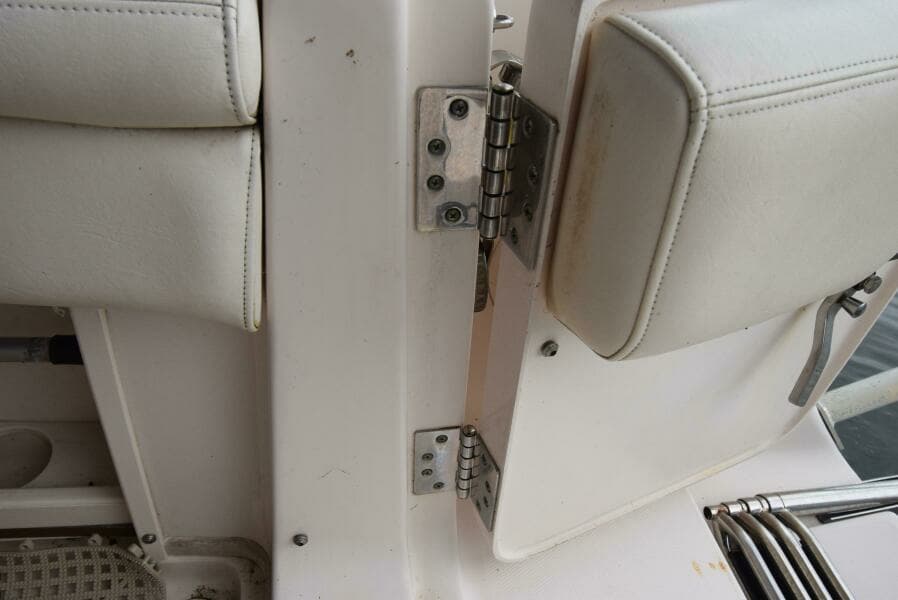 2016 Grady-White Express 330