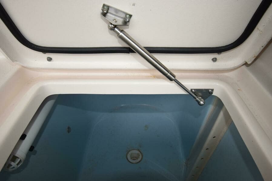 2016 Grady-White Express 330