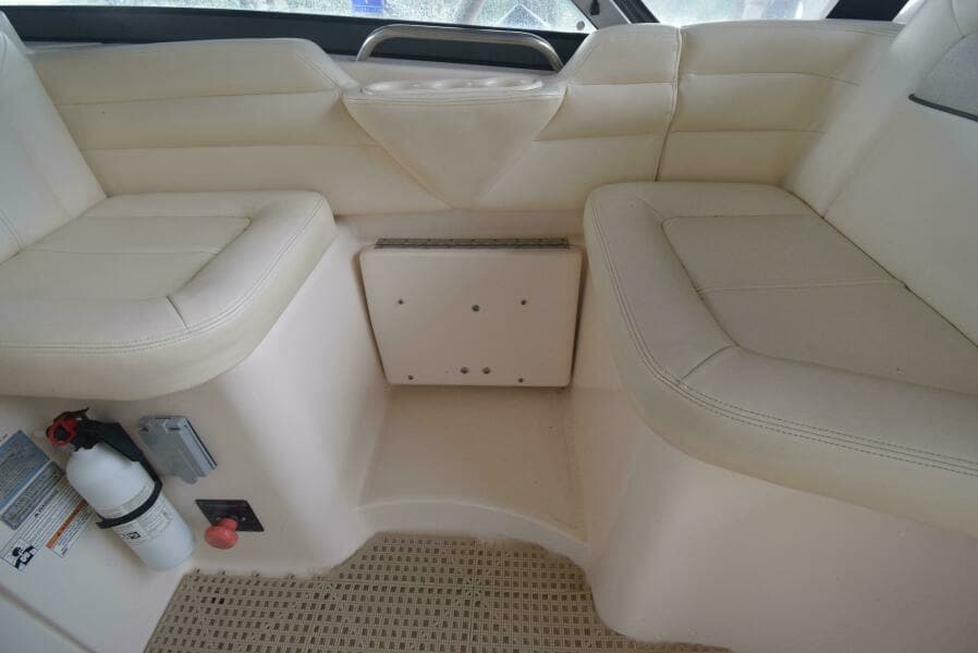 2016 Grady-White Express 330